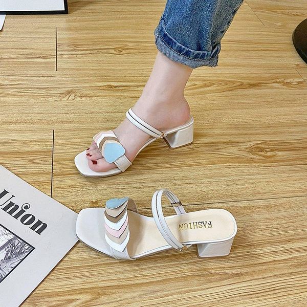 sandals style women's summer fashion middle heel buckle plus size casual wear slippers female shoes, Black
sandals style women's summer fashion middle heel buckle plus size casual wear slippers female shoes, Black