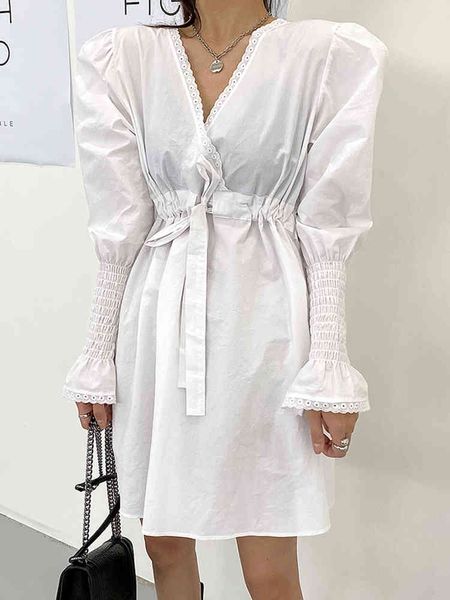 casual dresses 2021 summer v neck shirt for women waist high white cord mini femme robe, Black;gray
casual dresses 2021 summer v neck shirt for women waist high white cord mini femme robe, Black;gray