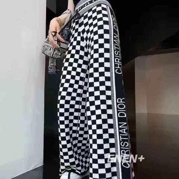 pants women's & capris design 21 autumn letter chessboard lattice jacquard knitted loose and thin high waist wide leg women's pant, Black;white
pants women's & capris design 21 autumn letter chessboard lattice jacquard knitted loose and thin high waist wide leg women's pant, Black;white
