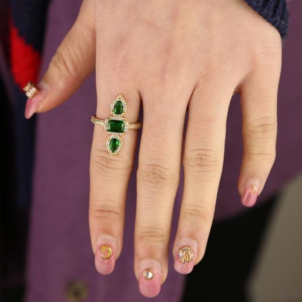 wedding rings luxury fashion women jewelry green tear drop square geometric cz gold filled full finger ring engagement, Slivery;golden
wedding rings luxury fashion women jewelry green tear drop square geometric cz gold filled full finger ring engagement, Slivery;golden