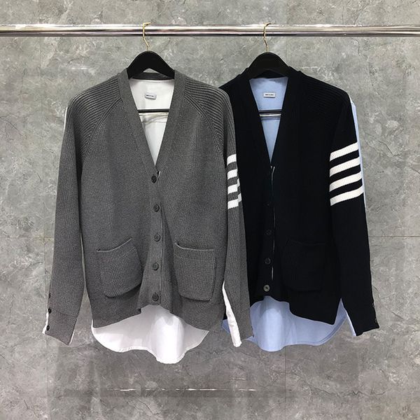 sweater tb cardigan produced by dongguan generation, men's and women's couple's front back 5-button, White;black
sweater tb cardigan produced by dongguan generation, men's and women's couple's front back 5-button, White;black