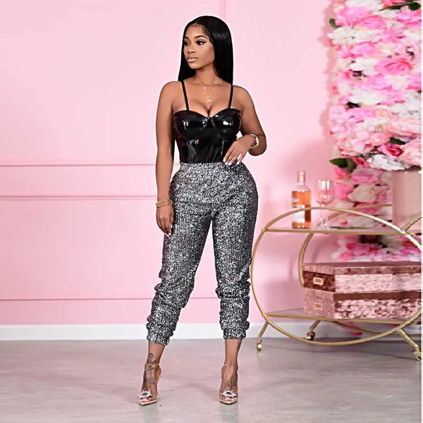 sequin shiny beam leg pants women casual christmas party harem pants high waist leggings trousers streetwear women bottoms pants 210709, Black;white
sequin shiny beam leg pants women casual christmas party harem pants high waist leggings trousers streetwear women bottoms pants 210709, Black;white