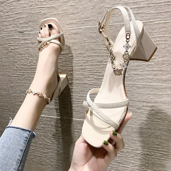 sandals women mid heel ankle chain buckle female summer wear thick-heeled fashion wilde plus size 43, Black
sandals women mid heel ankle chain buckle female summer wear thick-heeled fashion wilde plus size 43, Black