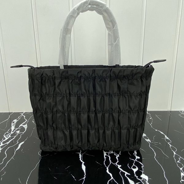 women luxurys designers bags 2021 fashion and comfortable shoulder bag p home 1bg321 size:25*20*9cm
women luxurys designers bags 2021 fashion and comfortable shoulder bag p home 1bg321 size:25*20*9cm
