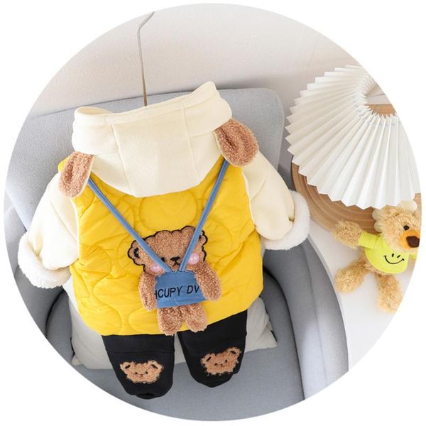 jackets 2021 winter cartoon bear korean children's clothing boys plush padded three-piece set., Blue;gray
jackets 2021 winter cartoon bear korean children's clothing boys plush padded three-piece set., Blue;gray