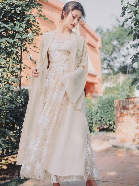 women's blouses & shirts spring 2021 and autumn sand naked color fairy gold silk embroidery sun proof cardigan chiffon long jacket for, White
women's blouses & shirts spring 2021 and autumn sand naked color fairy gold silk embroidery sun proof cardigan chiffon long jacket for, White