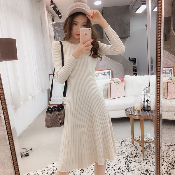 new 2021 woman elegant autumn winter solid short thick sweater long sleeve a-line knit qcgf, Black;gray
new 2021 woman elegant autumn winter solid short thick sweater long sleeve a-line knit qcgf, Black;gray