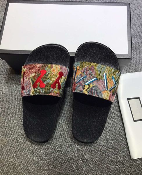 new style designer classic women sandals quality new fashion slippers flats platform sandals flats shoes ladies beach shoes size 35-42, Black
new style designer classic women sandals quality new fashion slippers flats platform sandals flats shoes ladies beach shoes size 35-42, Black