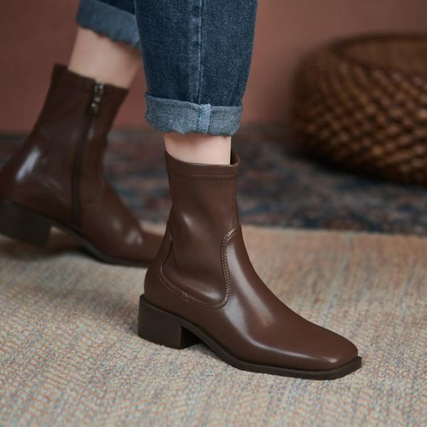 boots 2021 autumn and winter elastic thin women's short flat bottom british brown square head, Black
boots 2021 autumn and winter elastic thin women's short flat bottom british brown square head, Black