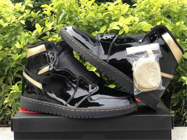 genuine jumpman 1 men's and women's basketball shoes black gold patent leather couple sports shoelace shoe box full size 36--47.5
genuine jumpman 1 men's and women's basketball shoes black gold patent leather couple sports shoelace shoe box full size 36--47.5