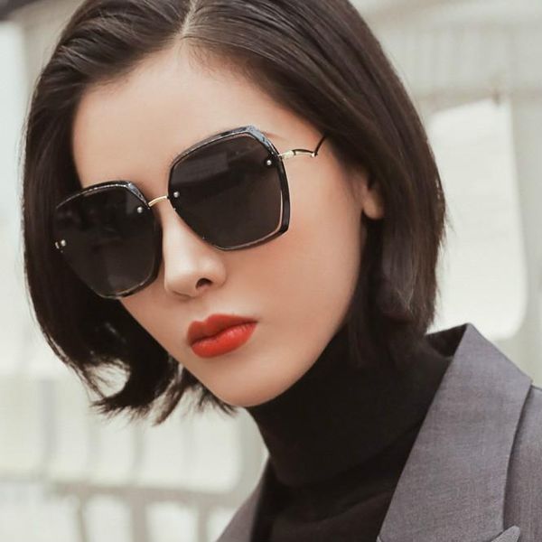sunglasses women large frame polarized outdoor uv protection fashion trend, White;black
sunglasses women large frame polarized outdoor uv protection fashion trend, White;black