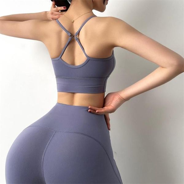 new thin strap sports bra backless women fitness yoga bra running lady sportswear sports gym gather training underwear, White;black
new thin strap sports bra backless women fitness yoga bra running lady sportswear sports gym gather training underwear, White;black