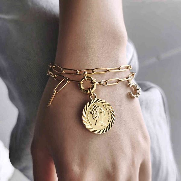 charms women double layered gold color paperclip cz moon round elizabeth queen chain bracelet ldb308, Golden;silver
charms women double layered gold color paperclip cz moon round elizabeth queen chain bracelet ldb308, Golden;silver