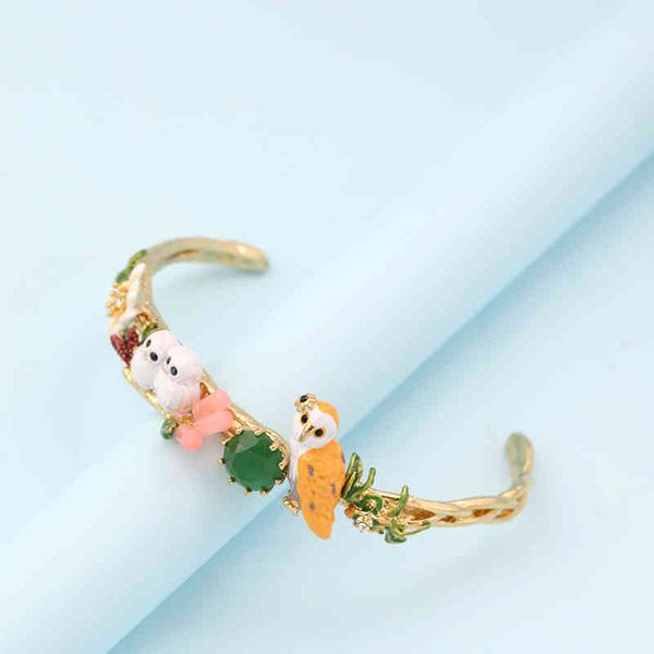 bangle bracelets french hand-painted enamel glaze owl animal female green diamond gold-plated open, Golden;silver
bangle bracelets french hand-painted enamel glaze owl animal female green diamond gold-plated open, Golden;silver