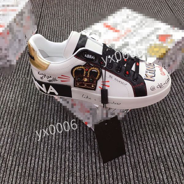 flowers luxurys designers sneakers gren red stripe canvas shoe rubber sole 35-45 italy low-sports and leisure women casual shoes men's, Red;white
flowers luxurys designers sneakers gren red stripe canvas shoe rubber sole 35-45 italy low-sports and leisure women casual shoes men's, Red;white