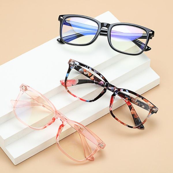 sunglasses anti blue light glasses video gaming rays blocking goggles women men fashion print eyewear office computer, White;black
sunglasses anti blue light glasses video gaming rays blocking goggles women men fashion print eyewear office computer, White;black
