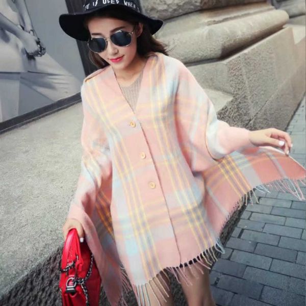 2021 autumn and winter korean imitation cashmere warm button women's scarf dual-purpose thickened tassel plaid shawl, Blue;gray
2021 autumn and winter korean imitation cashmere warm button women's scarf dual-purpose thickened tassel plaid shawl, Blue;gray