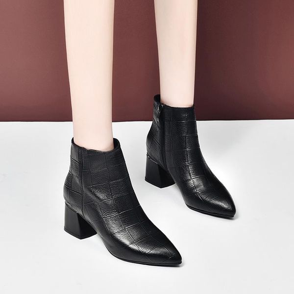 boots cresfimix bottes femmes women fashion pointed toe square heel autumn lady cool pattern winter short a6494, Black
boots cresfimix bottes femmes women fashion pointed toe square heel autumn lady cool pattern winter short a6494, Black