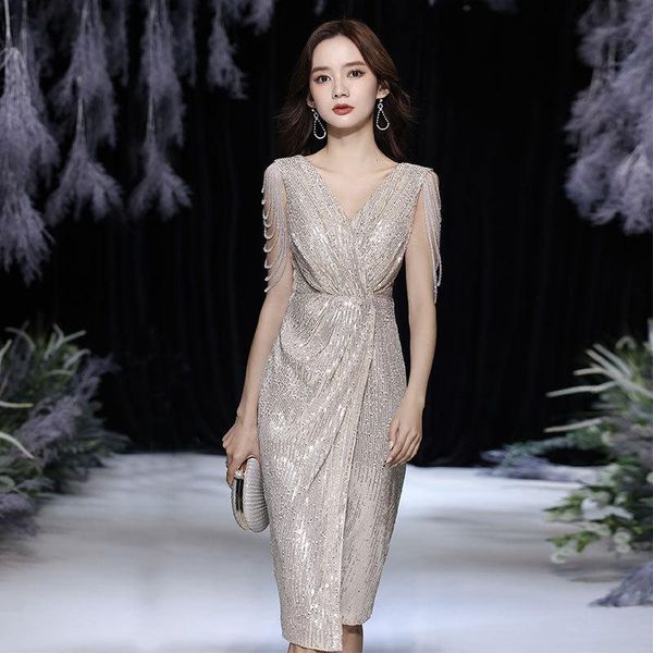 ethnic clothing women elegant light champagne exquisite sequins evening party dress 2021 summer womens v-neck beading tassel, Red
ethnic clothing women elegant light champagne exquisite sequins evening party dress 2021 summer womens v-neck beading tassel, Red