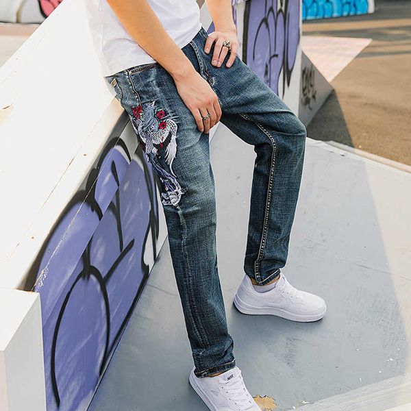 men's jeans jeans high street japanese embroidery denim men straight trouser hip hop streetwear casual joggers jean 146b, Blue
men's jeans jeans high street japanese embroidery denim men straight trouser hip hop streetwear casual joggers jean 146b, Blue