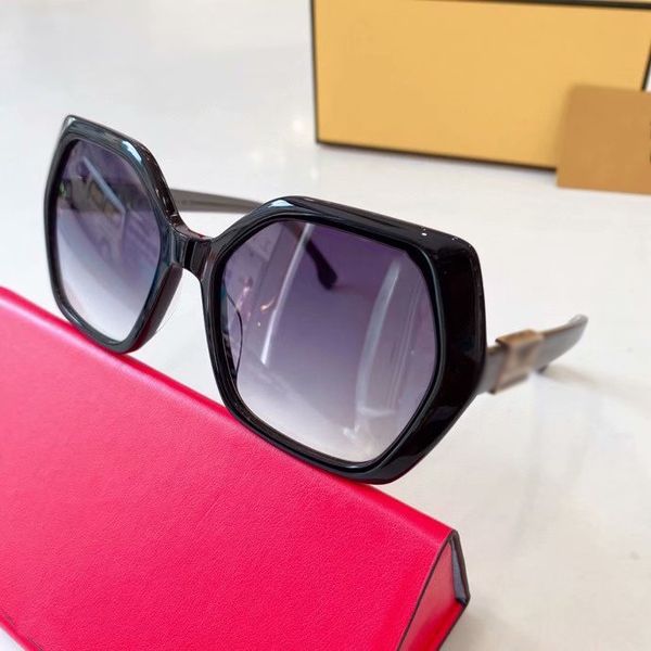 2021 popular sunglasses fashion square sunglasses luxury designer women sunglasses pc frame classic outdoor fashion glasses, White;black
2021 popular sunglasses fashion square sunglasses luxury designer women sunglasses pc frame classic outdoor fashion glasses, White;black