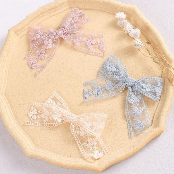 hair accessories lace girls hairband lovely embroided baby clips floral summer children headband autumn hairpins kids, Slivery;white
hair accessories lace girls hairband lovely embroided baby clips floral summer children headband autumn hairpins kids, Slivery;white