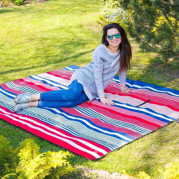 selling 200*200 cm outdoor fol ding picnic mat blanket thick suede travel camping hiking grass mat beach
selling 200*200 cm outdoor fol ding picnic mat blanket thick suede travel camping hiking grass mat beach