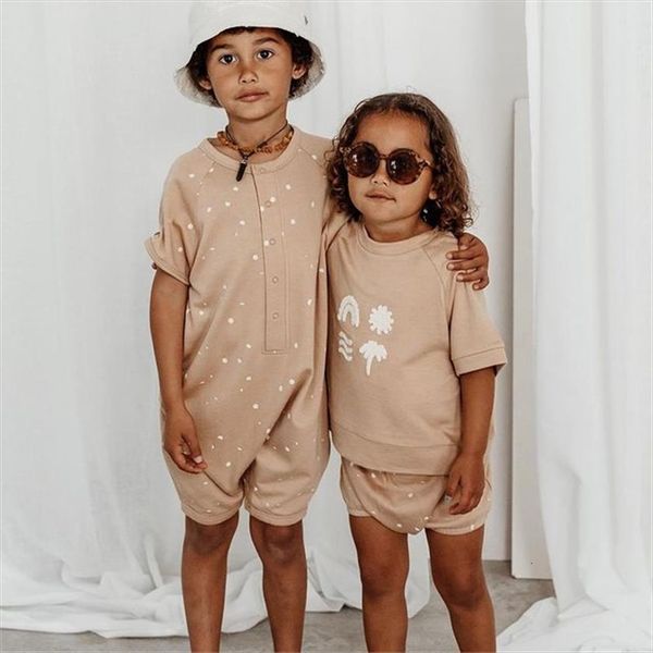 baby summer clothing girls clothes set rainbow print short sleeve o neck t shirt polka dot printed drawstring shorts outfits, White
baby summer clothing girls clothes set rainbow print short sleeve o neck t shirt polka dot printed drawstring shorts outfits, White