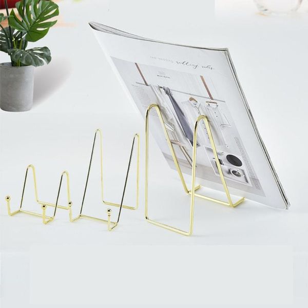 hooks & rails display stand , creative contracted and non toxic with smooth edges harmless to people protect you in all aspects
hooks & rails display stand , creative contracted and non toxic with smooth edges harmless to people protect you in all aspects
