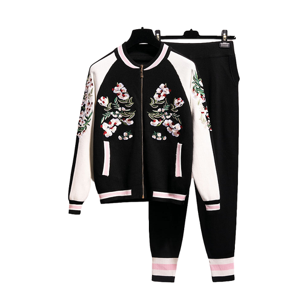 women's two piece pants patchwork tracksuit knitted outfits women tracksuits embroidery flowers zipper cardigan sweater set female loos, White
women's two piece pants patchwork tracksuit knitted outfits women tracksuits embroidery flowers zipper cardigan sweater set female loos, White