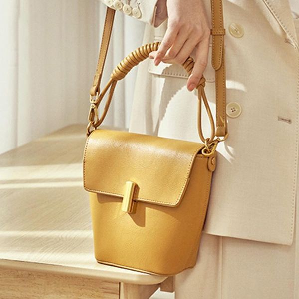 shoulder bags luxury designer small bucket bag women 2021 quality pu leather crossbody brand totes ladies hand 7072
shoulder bags luxury designer small bucket bag women 2021 quality pu leather crossbody brand totes ladies hand 7072