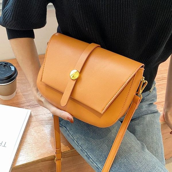 cross body saddle shape bag luxury women designer crossbody bags solid color leather messenger female small flap shoulder handbag
cross body saddle shape bag luxury women designer crossbody bags solid color leather messenger female small flap shoulder handbag