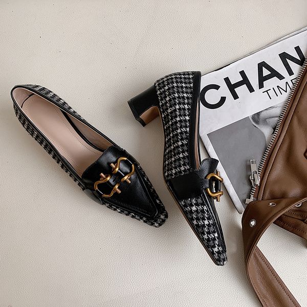 womens genuine leather plaid fabric patchwork slip-on pumps pointed toe elegant ol style thick high heel metal buckle shoes hot, Black
womens genuine leather plaid fabric patchwork slip-on pumps pointed toe elegant ol style thick high heel metal buckle shoes hot, Black
