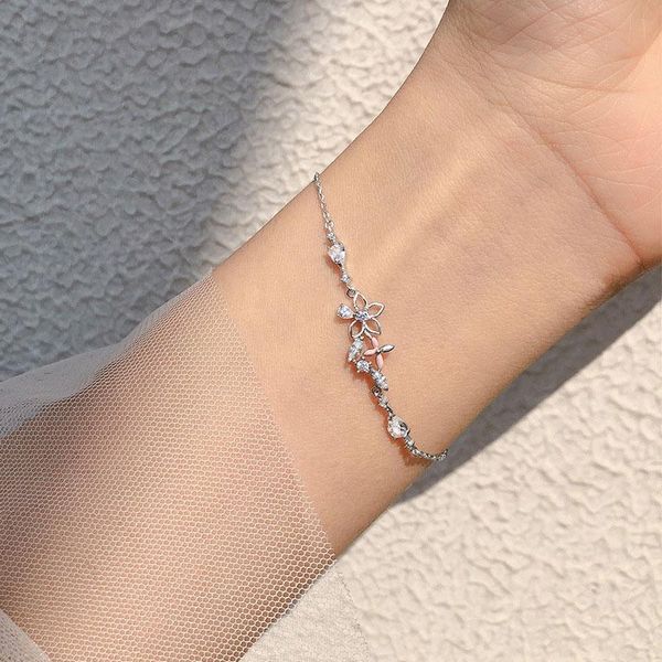 link, chain gold silver plated bracelet for women creative simple flower crystal diamond zircon bracelets jewelry girls gift, Black
link, chain gold silver plated bracelet for women creative simple flower crystal diamond zircon bracelets jewelry girls gift, Black