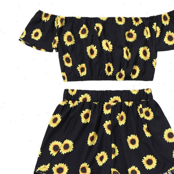 women off shoulder sunflower print tassel shorts two piece outfit streetwear vintage ropa mujer verano 2021 30, Gray
women off shoulder sunflower print tassel shorts two piece outfit streetwear vintage ropa mujer verano 2021 30, Gray