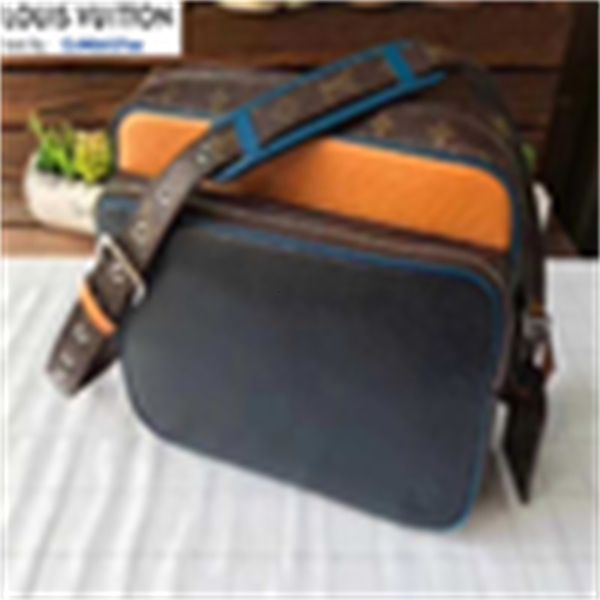 flower handbags totes bags brand shoulder bag men designer shoulder messenger bags luxury iconic cross body m51465 handles old clutches
flower handbags totes bags brand shoulder bag men designer shoulder messenger bags luxury iconic cross body m51465 handles old clutches