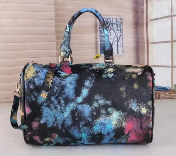 hh 2021 wholesale designer styles boston color print pillow bag fashion ladies handbags women tote backpack single shoulder handbags wallets
hh 2021 wholesale designer styles boston color print pillow bag fashion ladies handbags women tote backpack single shoulder handbags wallets