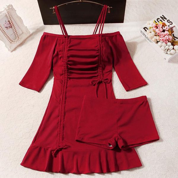 staerk word shoulder noble wine red fission smoke plait design covered belly thin spring bathing suits female
staerk word shoulder noble wine red fission smoke plait design covered belly thin spring bathing suits female