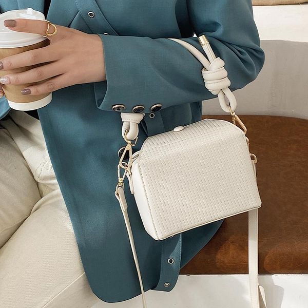 simple solid color flap small square bag for women's portable pu leather lock shoulder bag classic lady all-match handbag bulsos
simple solid color flap small square bag for women's portable pu leather lock shoulder bag classic lady all-match handbag bulsos