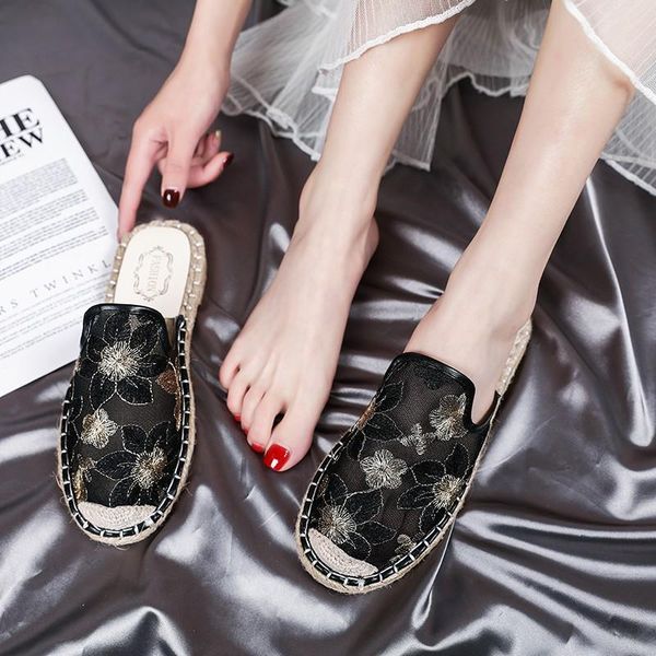 japanese lace embroider women slippers sandals 2021summer comfortable flat heel indoor and outdoor slippers mueller shoes, Black
japanese lace embroider women slippers sandals 2021summer comfortable flat heel indoor and outdoor slippers mueller shoes, Black
