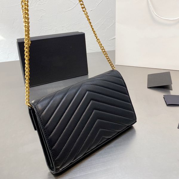 chain envelope bag totes shopping luxury designer brand fashion shoulder handbags ladys phone bags wallet metallic totes vintage cross body
chain envelope bag totes shopping luxury designer brand fashion shoulder handbags ladys phone bags wallet metallic totes vintage cross body
