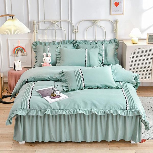 2021 korean bedding set green white solid ruffles duvet cover cotton&polyester flat sheet or bed skirt bedclothes home textile
2021 korean bedding set green white solid ruffles duvet cover cotton&polyester flat sheet or bed skirt bedclothes home textile
