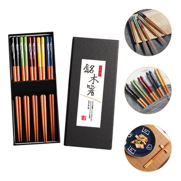 chopsticks 5 pairs beautiful japanese style wood set with gift case 
chopsticks 5 pairs beautiful japanese style wood set with gift case