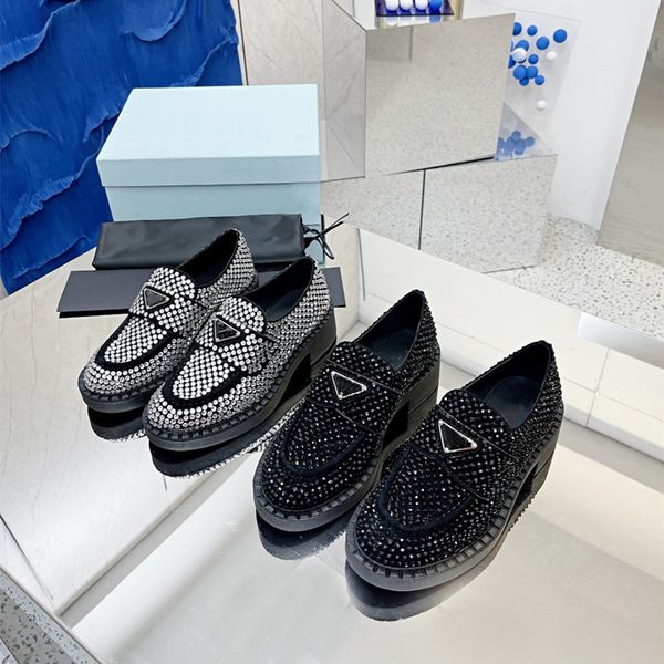 2022 crystal decorated satin bowling shoes summer dinner fashion banquet leisure travel sports
2022 crystal decorated satin bowling shoes summer dinner fashion banquet leisure travel sports