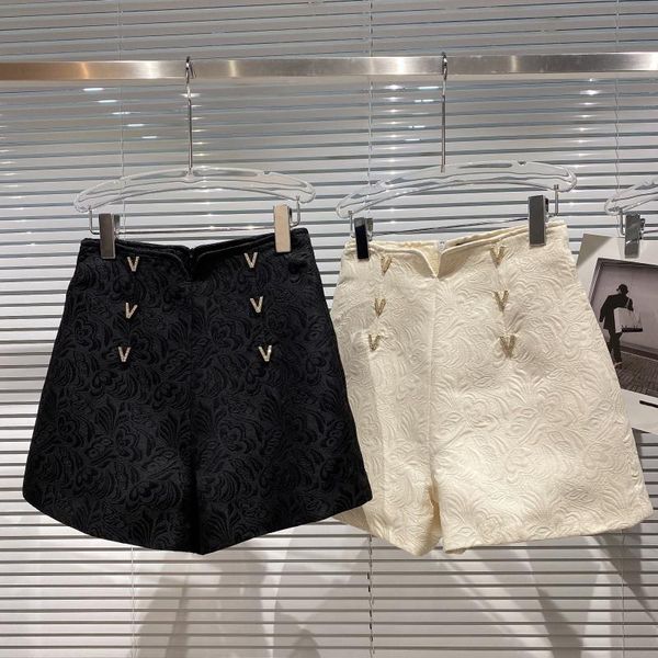 women's shorts letter diamond decoration women 2021 autumn dark flower pattern back zipper suit, White;black
women's shorts letter diamond decoration women 2021 autumn dark flower pattern back zipper suit, White;black
