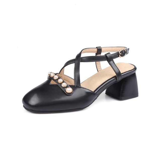 new 2021 spring summer plus size casual shoes for women sandals block high heels synthetic leather beads round toe black sandals
new 2021 spring summer plus size casual shoes for women sandals block high heels synthetic leather beads round toe black sandals