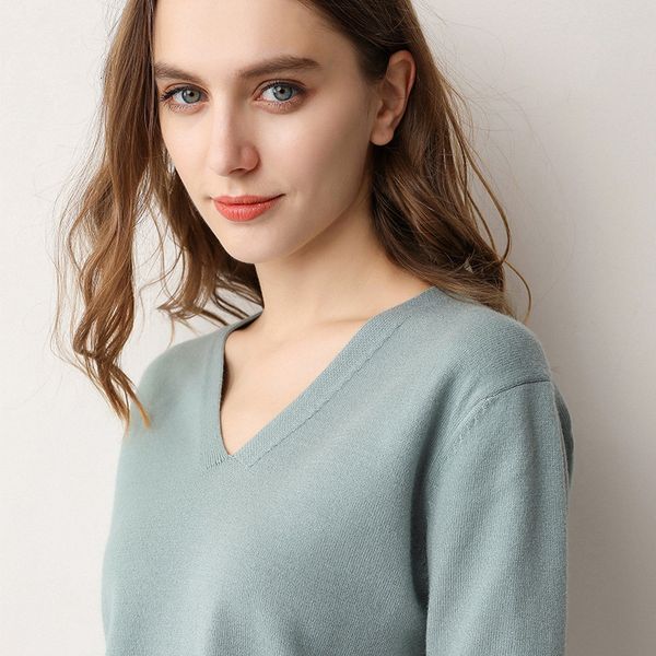 2021 new classic women's long sleeve sweater, low v-neck, 8 colors, loose, slim, comfortable, autumn and winter gyjf, White;black
2021 new classic women's long sleeve sweater, low v-neck, 8 colors, loose, slim, comfortable, autumn and winter gyjf, White;black