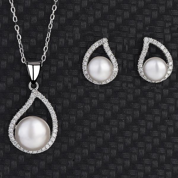 chains s925 sterling silver drop-shaped simple earrings necklace female jewelry two-piece set high bright pearl
chains s925 sterling silver drop-shaped simple earrings necklace female jewelry two-piece set high bright pearl