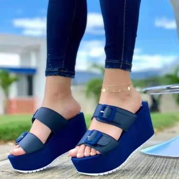 luxury slippers 2021 summer women's slippers large muffin thick bottomed beach sandals, Black
luxury slippers 2021 summer women's slippers large muffin thick bottomed beach sandals, Black