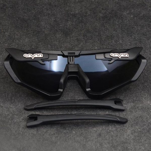outdoor eyewear -selling sports equipment, road bike glasses, mountain bikes, polarized protective goggles
outdoor eyewear -selling sports equipment, road bike glasses, mountain bikes, polarized protective goggles